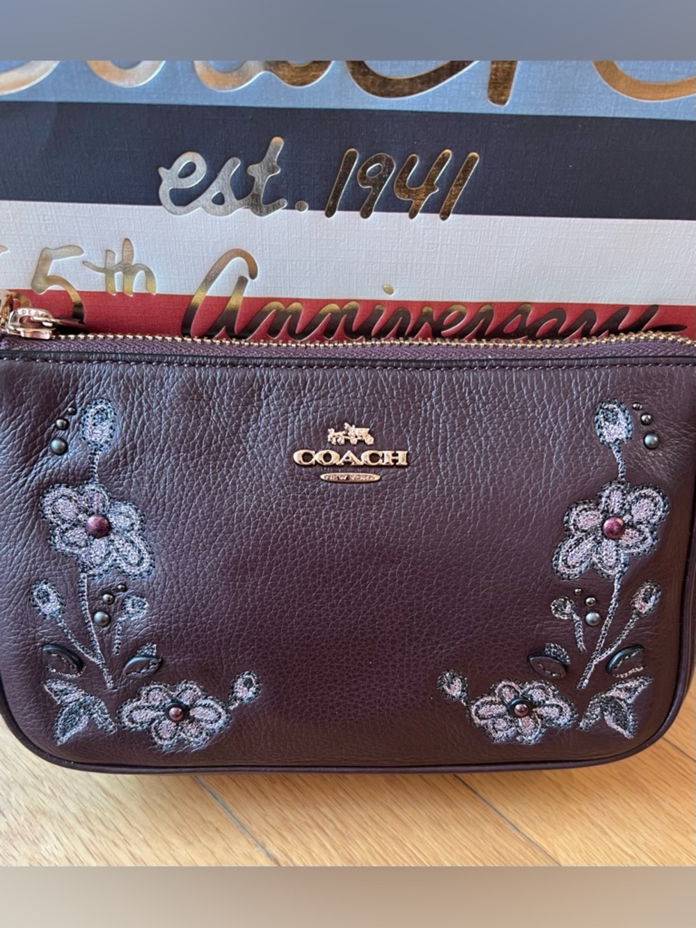 Coach Oxblood Floral Embroidered Large Leather Wristlet F11882 - Picture 4 of 14